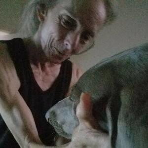 Meet your Posher, Cynthia